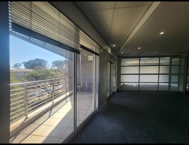 408M² OFFICE TO LET IN WOODMEAD